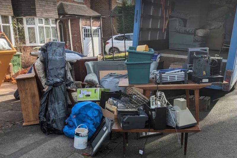 Garage Clearance Exeter: The Ultimate Solution for Your Property